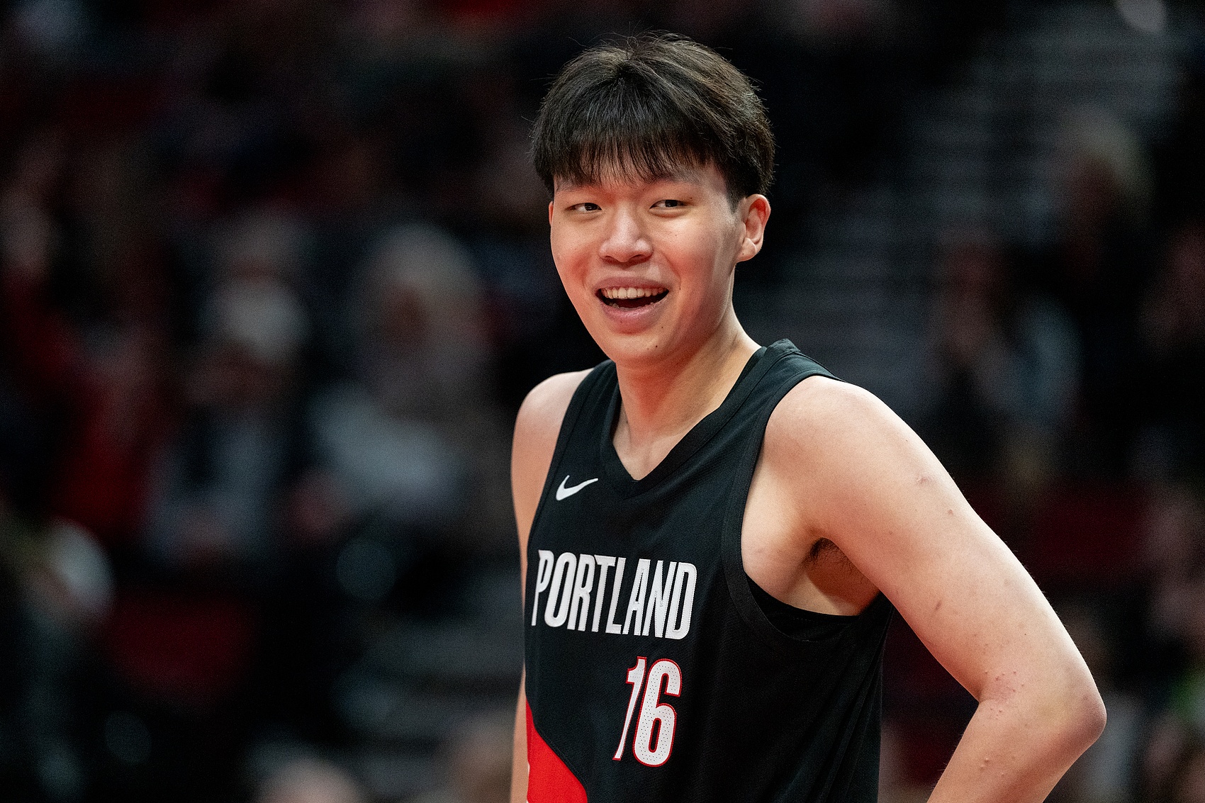 kaiyun-杨瀚森点评自己的NBA菜鸟赛季:有太多遗憾&不满 给自己打40-50分